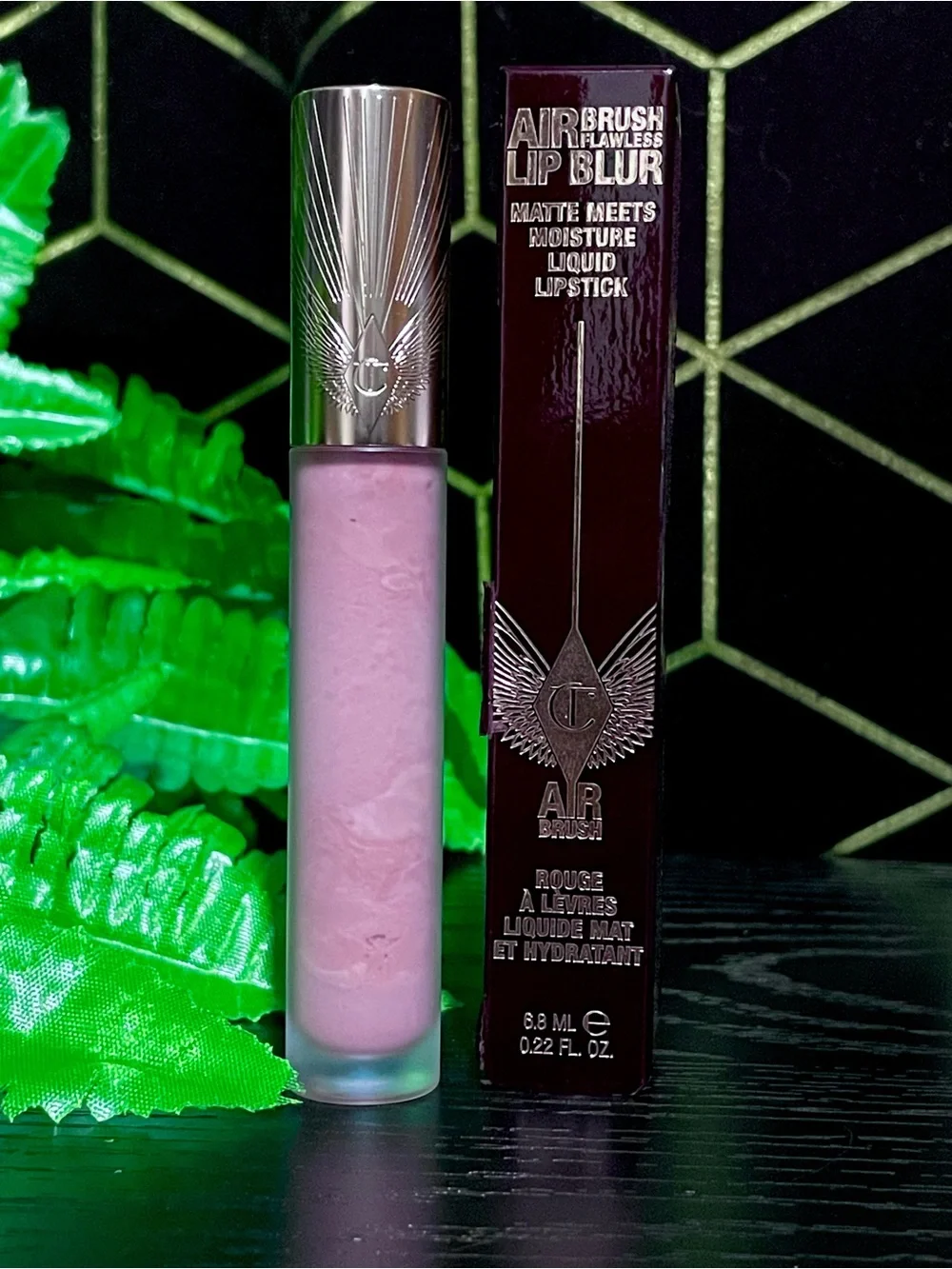 Charlotte Tilbury Airbrush Flawless Lip Blur - Shade Pillow Talk